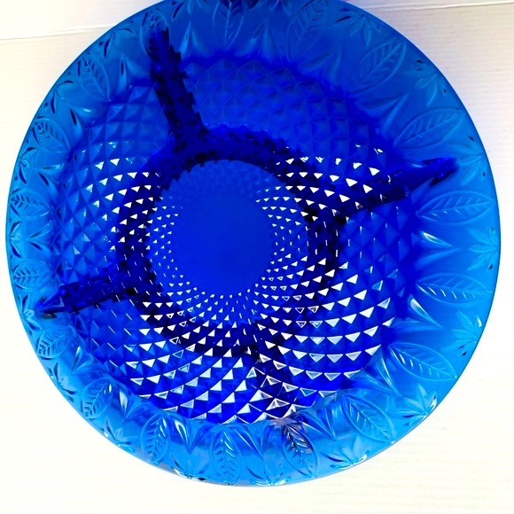 Cobalt blue glass 10” in divided serving plate 5 sections royal blue glass plate - Picture 9 of 9